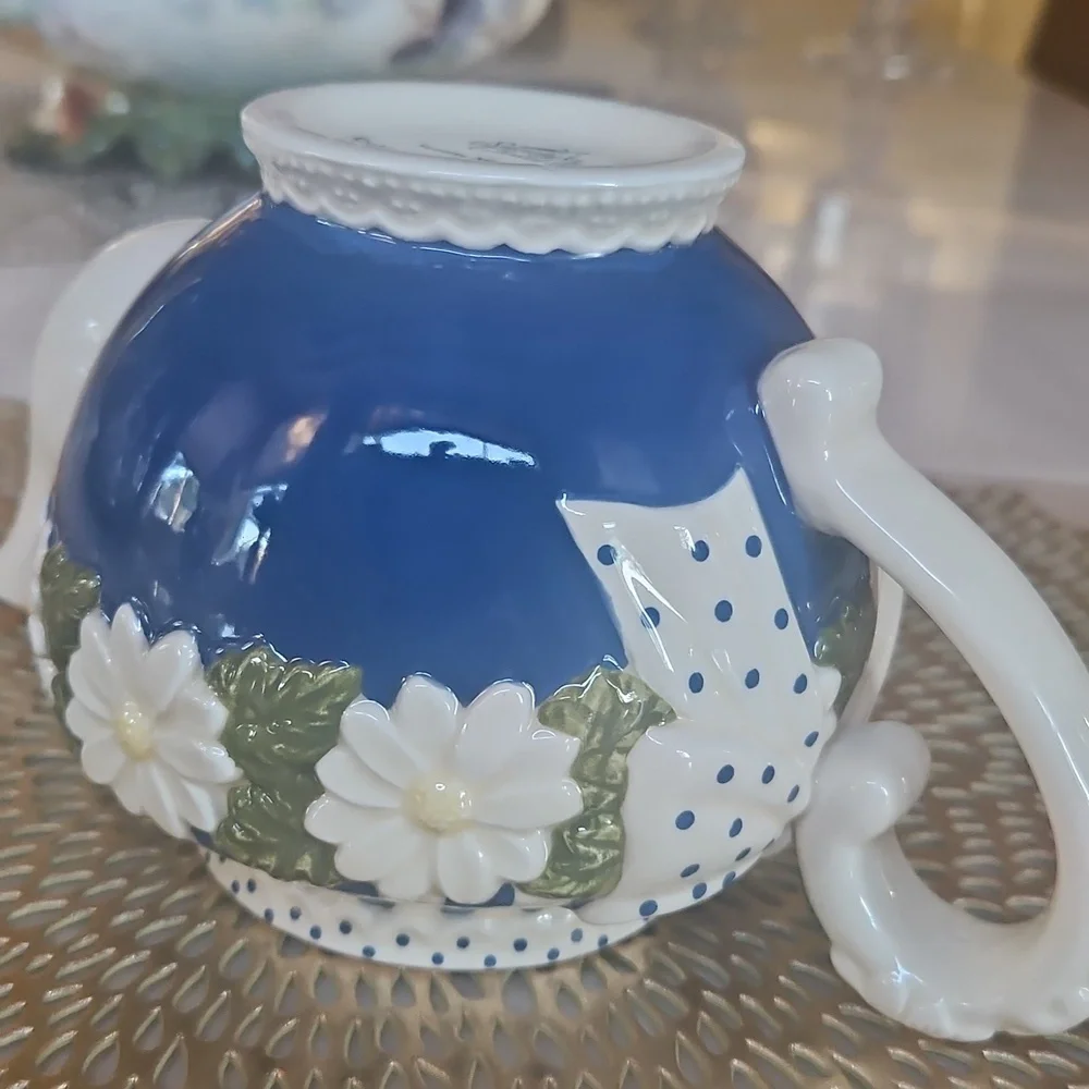Teapot Collectable By Sandys Closet # 18213 Suzette Mini Teapot Blue Shoe 2001